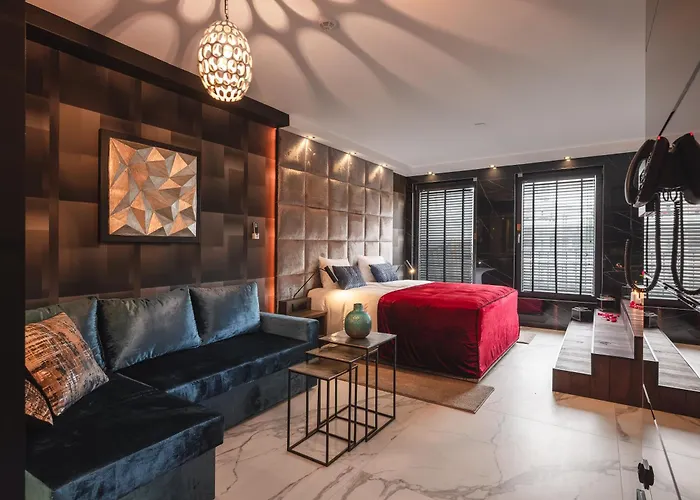 Art Boutique - Center 4* Kraków