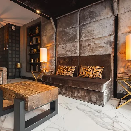 Art Boutique - Center 4* Krasków