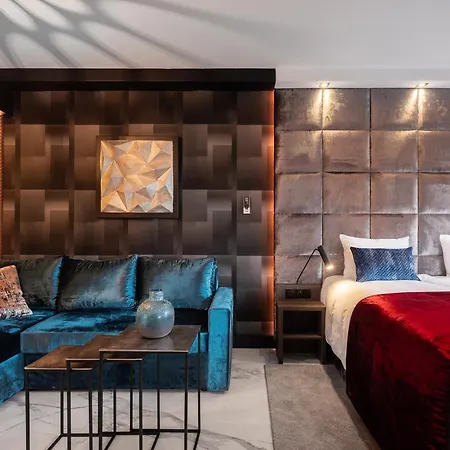 Art Boutique - Center 4* Krasków