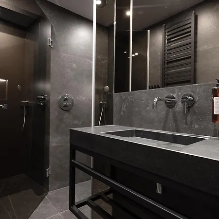 Art Boutique - Center 4* Krakow