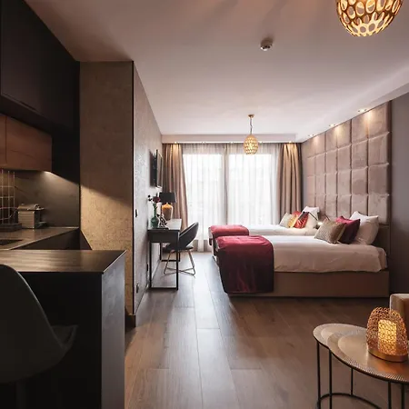 Art Boutique - Center 4* Krasków