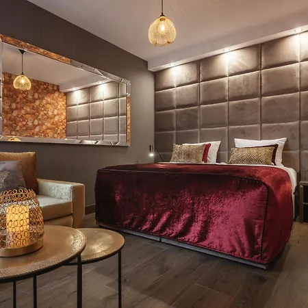 فندق Art Boutique - Center 4*
