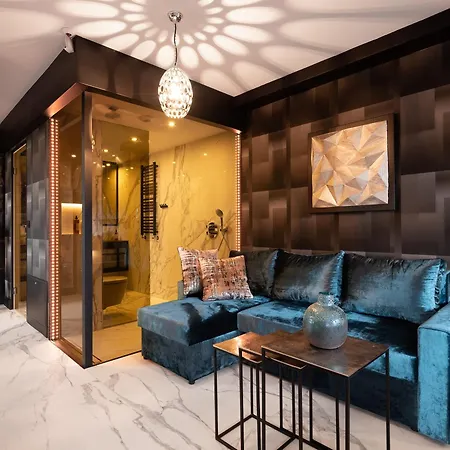 Art Boutique - Center 4* Krakow
