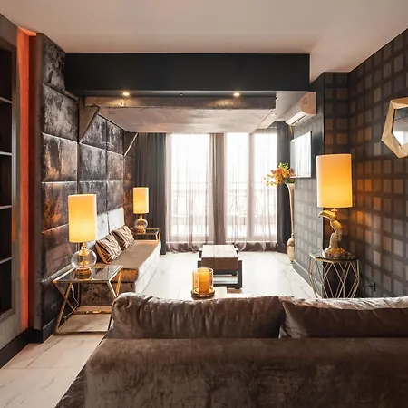 Art Boutique - Center 4*